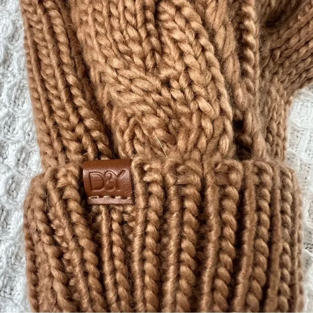 David & Young NWT Cable Knit Brown Camel Cozy  Inner Fleece Lining Mittens